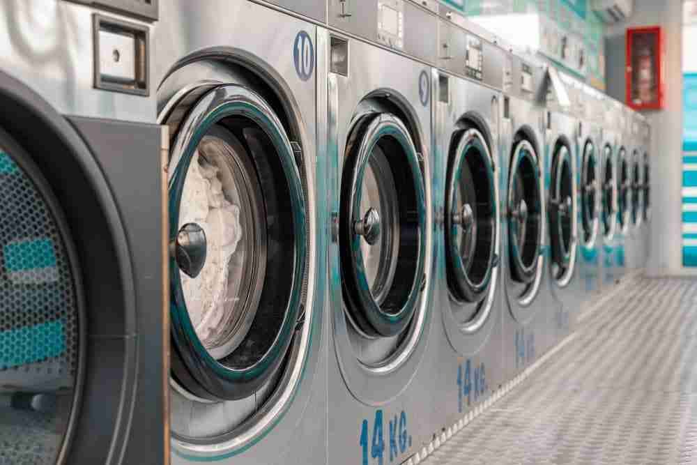 Commercial Laundry Service for Restaurants: A Complete Guide for Business Owners